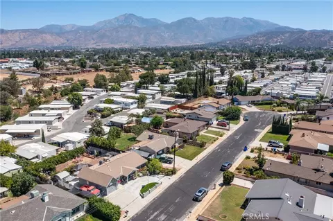 View/Area - 34336 Pecan Ave, Yucaipa, CA 92399 photo 6 of 6