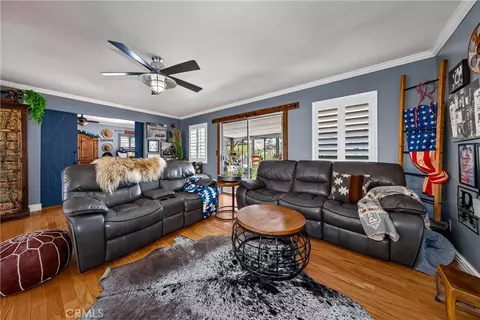 Living - 34336 Pecan Ave, Yucaipa, CA 92399 photo 2 of 2