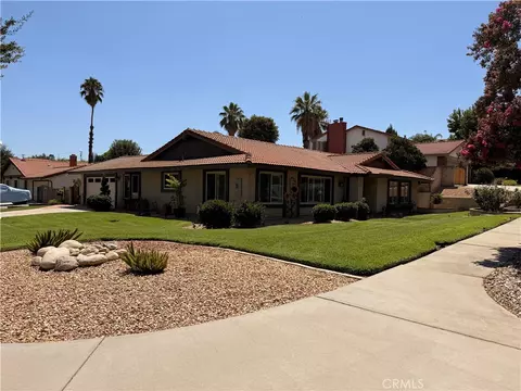 161 Channing, Redlands, CA 92373