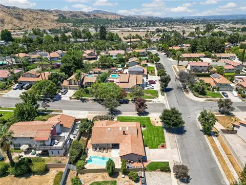 View/Area - 161 Channing St, Redlands, CA 92373 photo 2 of 7