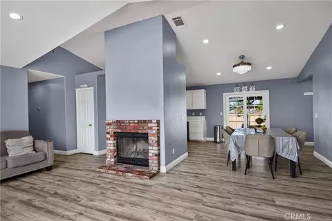 Entry Way - 11922 Bornite Ave, Hesperia, CA 92345 photo 2 of 3