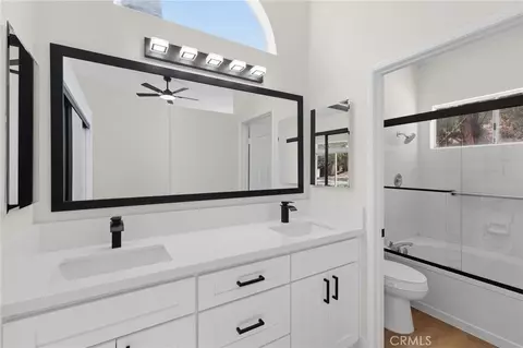 Bath - 1074 Basilone Dr, Riverside, CA 92506 photo 2 of 2