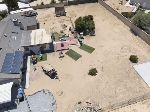 View/Area - 14310 Choco Rd, Apple Valley, CA 92307 photo 2 of 6