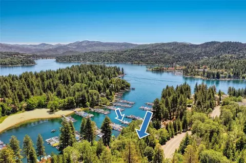 27457 N Bay, Lake Arrowhead, CA 92352 photo 3