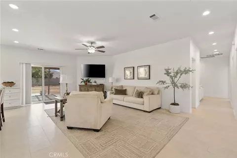 Entry Way - 288 Carlin, Riverside, CA 92507 photo 1 of 2