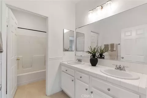 Bath - 288 Carlin, Riverside, CA 92507 photo 1 of 2
