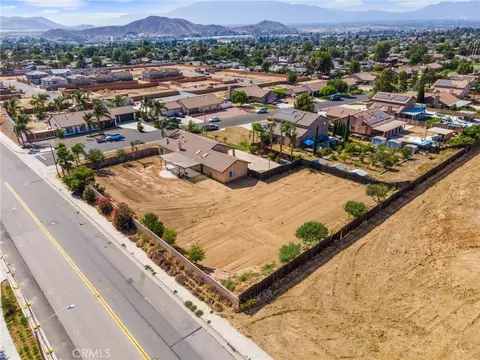 View/Area - 288 Carlin, Riverside, CA 92507 photo 5 of 6