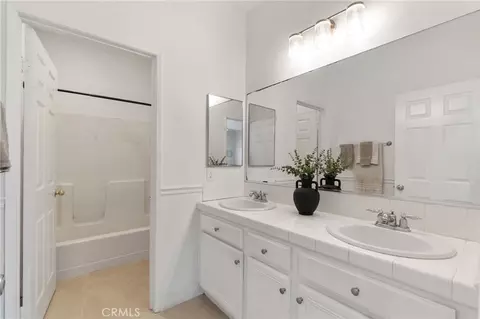 Bath - 288 Carlin, Riverside, CA 92507 photo 1 of 2