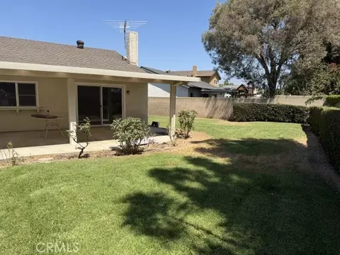 Exterior - 2849 Canterbury Trl, Ontario, CA 91761 photo 3 of 5