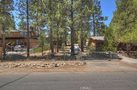 Exterior - 1412 Malabar, Big Bear City, CA 92314 photo 9 of 10