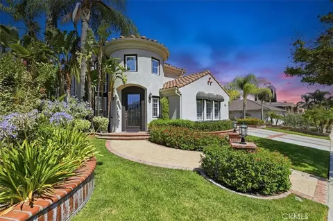 4427 Putting Grn, Corona, CA 92883