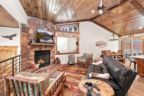 Living - 734 Tehama, Big Bear Lake, CA 92315 photo 1 of 4