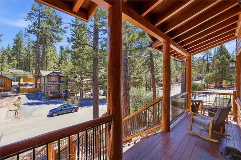 Exterior - 734 Tehama, Big Bear Lake, CA 92315 photo 4 of 10