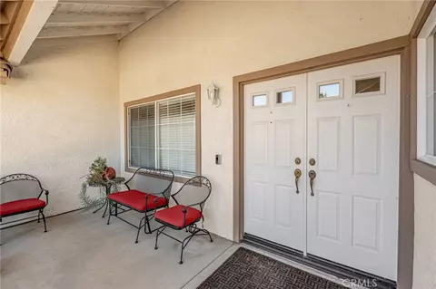 Entry Way - 19651 Ottawa Rd, Apple Valley, CA 92308 photo 1 of 4