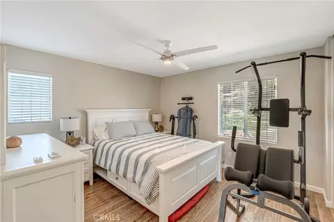 Bedroom - 19651 Ottawa Rd, Apple Valley, CA 92308 photo 1 of 4