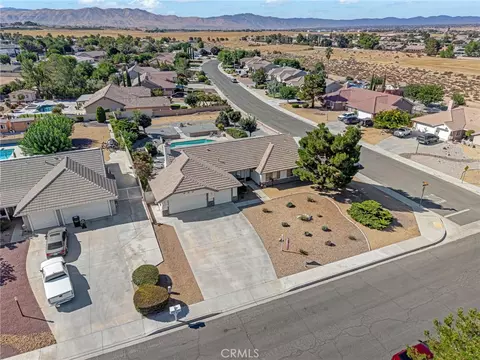 View/Area - 19651 Ottawa Rd, Apple Valley, CA 92308 photo 2 of 12