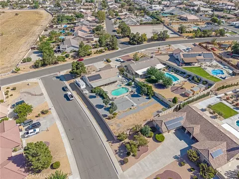 View/Area - 19651 Ottawa Rd, Apple Valley, CA 92308 photo 4 of 12