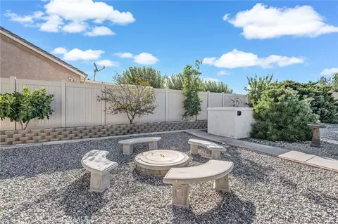 Exterior - 19651 Ottawa Rd, Apple Valley, CA 92308 photo 15 of 16