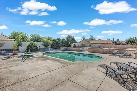 Exterior - 19651 Ottawa Rd, Apple Valley, CA 92308 photo 6 of 16