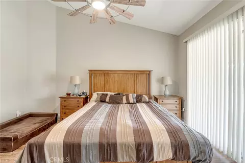Bedroom - 19651 Ottawa Rd, Apple Valley, CA 92308 photo 4 of 4