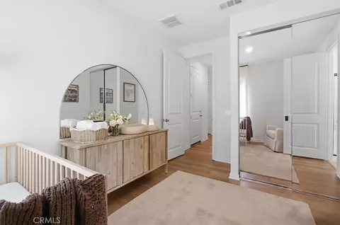 Entry Way - 2415 Wild Oak Ct, Perris, CA 92570 photo 8 of 9