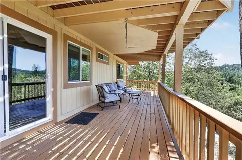 Exterior - 26695 Modoc, Lake Arrowhead, CA 92352 photo 9 of 13