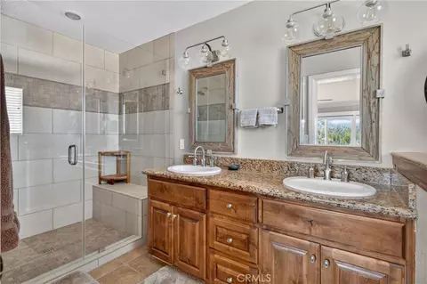 Bath - 26695 Modoc, Lake Arrowhead, CA 92352 photo 4 of 5
