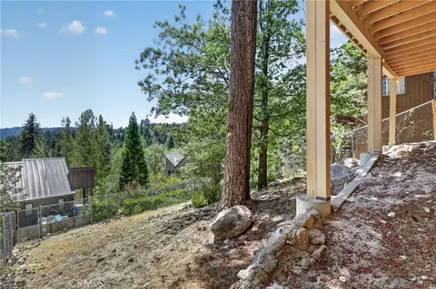 Exterior - 26695 Modoc, Lake Arrowhead, CA 92352 photo 14 of 15