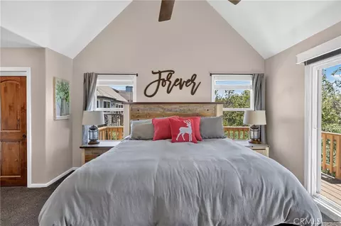 Bedroom - 26695 Modoc, Lake Arrowhead, CA 92352 photo 3 of 12