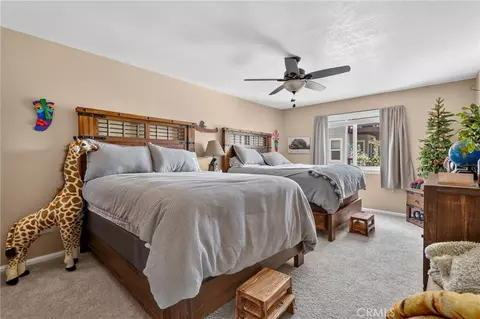 Bedroom - 26695 Modoc, Lake Arrowhead, CA 92352 photo 7 of 12