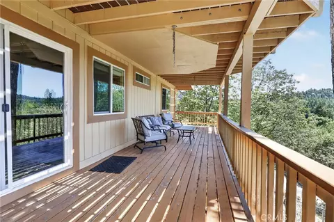 Exterior - 26695 Modoc, Lake Arrowhead, CA 92352 photo 11 of 15