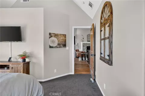Entry Way - 26695 Modoc, Lake Arrowhead, CA 92352 photo 6 of 6