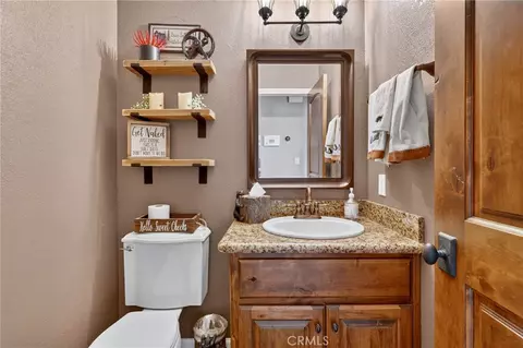 Bath - 26695 Modoc, Lake Arrowhead, CA 92352 photo 1 of 5