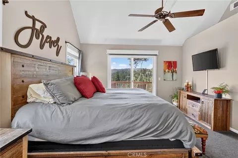 Bedroom - 26695 Modoc, Lake Arrowhead, CA 92352 photo 2 of 12