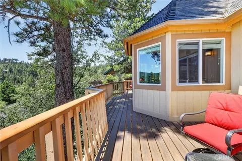 Exterior - 26695 Modoc, Lake Arrowhead, CA 92352 photo 7 of 13