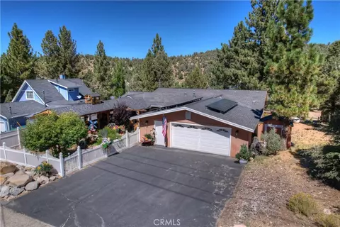 47070 Skyview, Big Bear City, CA 92314 photo 2
