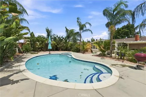 Exterior - 5976 Robinson Ave, Riverside, CA 92503 photo 5 of 18