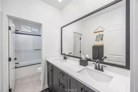 Bath - 4036 Shada Ln, Corona, CA 92883 photo 2 of 3