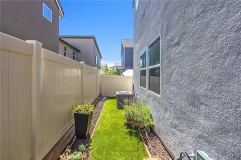 Exterior - 4036 Shada Ln, Corona, CA 92883 photo 6 of 9