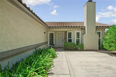 Exterior - 1063 Elm Ave, Beaumont, CA 92223 photo 4 of 11