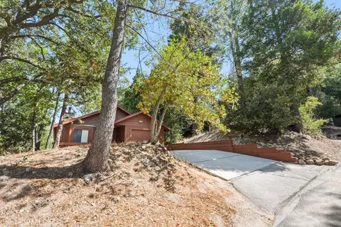 Exterior - 24776 Basel, Crestline, CA 92325 photo 2 of 5
