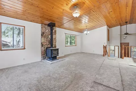 Living - 24776 Basel, Crestline, CA 92325 photo 1 of 5