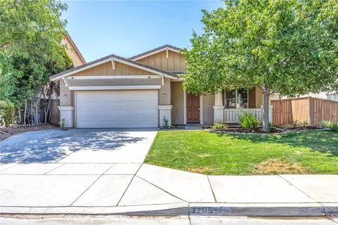 1295 Iris Trl, Perris, CA 92571