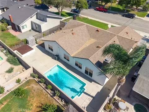 View/Area - 1529 E Hazeltine St, Ontario, CA 91761 photo 3 of 4
