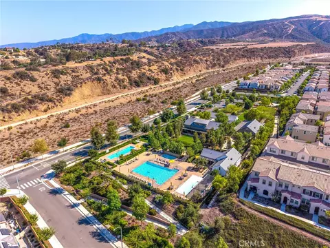 View/Area - 4092 Spring Haven Ln, Corona, CA 92883 photo 15 of 24