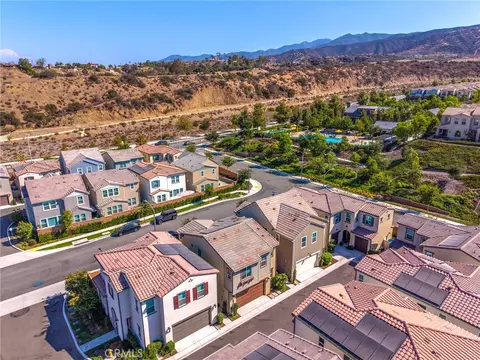 View/Area - 4092 Spring Haven Ln, Corona, CA 92883 photo 3 of 24