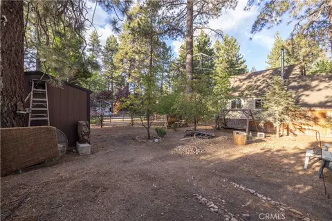 Exterior - 39180 Peak, Big Bear Lake, CA 92315 photo 1 of 7