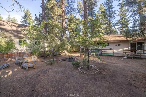 Exterior - 39180 Peak, Big Bear Lake, CA 92315 photo 4 of 7