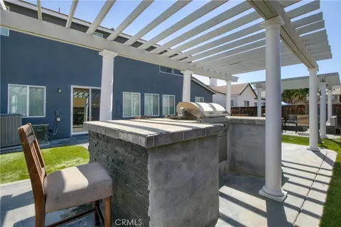 Exterior - 2879 Eureka Rd, San Jacinto, CA 92582 photo 7 of 11