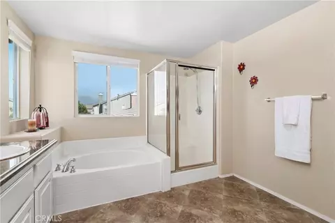 Bath - 2879 Eureka Rd, San Jacinto, CA 92582 photo 7 of 7